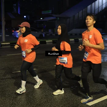 Runner Photo 7889023