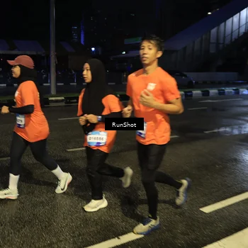 Runner Photo 7889034