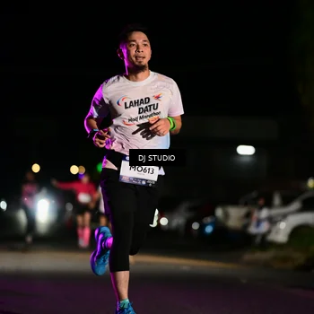 Runner Photo 7889040