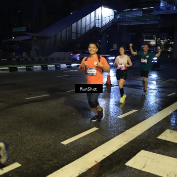 Runner Photo 7889041