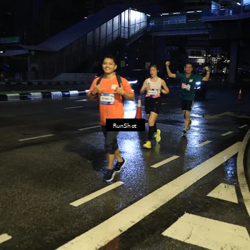 Runner Photo 7889046