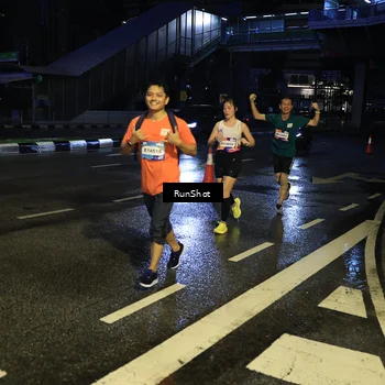 Runner Photo 7889050