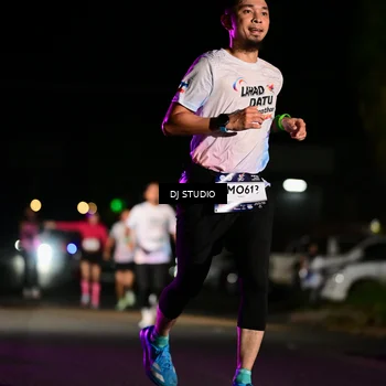 Runner Photo 7889051