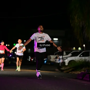 Runner Photo 7889055