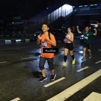 Runner Photo 7889058