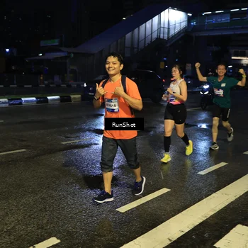 Runner Photo 7889062