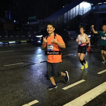 Runner Photo 7889065