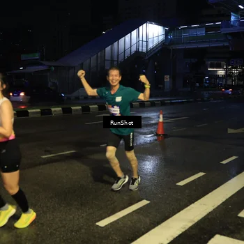 Runner Photo 7889099