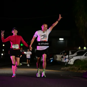 Runner Photo 7889101