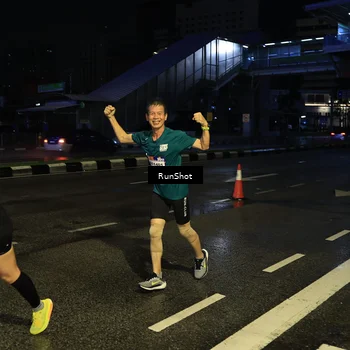 Runner Photo 7889103
