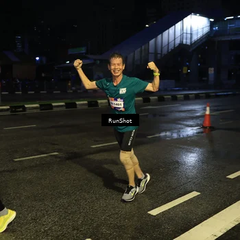 Runner Photo 7889109