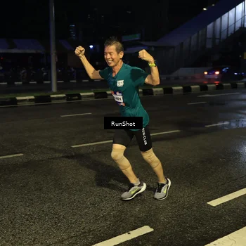 Runner Photo 7889125