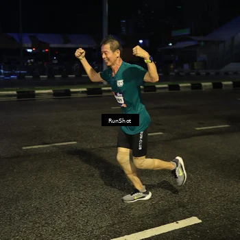 Runner Photo 7889141