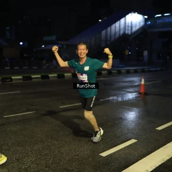 Runner Photo 7889152