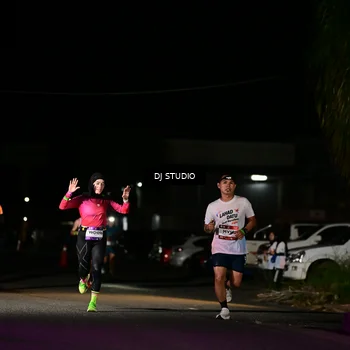 Runner Photo 7889157