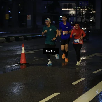 Runner Photo 7889166