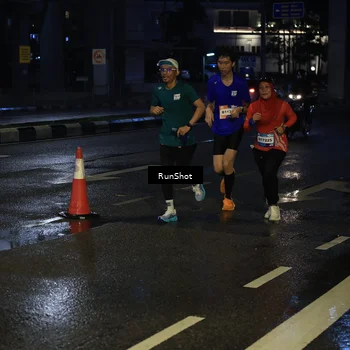Runner Photo 7889170
