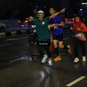 Runner Photo 7889197