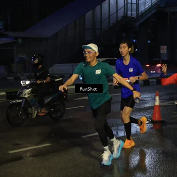 Runner Photo 7889204