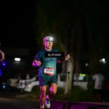 Runner Photo 7889223