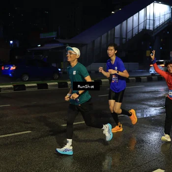 Runner Photo 7889225