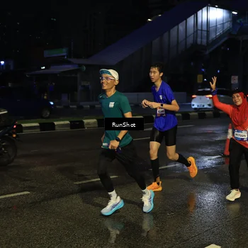 Runner Photo 7889226