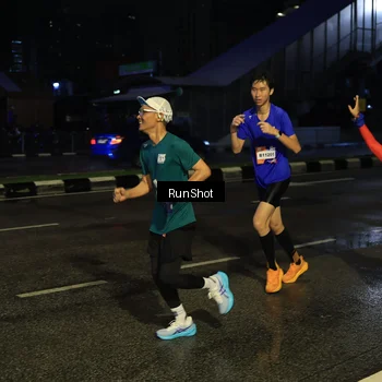 Runner Photo 7889228