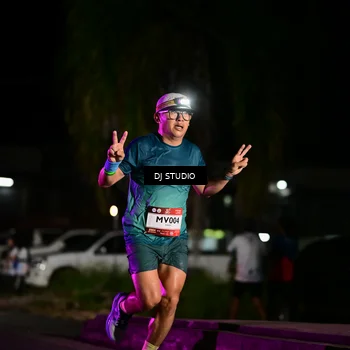 Runner Photo 7889248