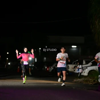 Runner Photo 7889249