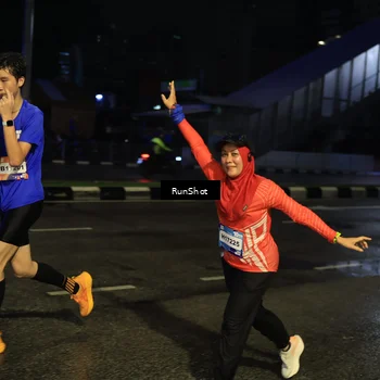Runner Photo 7889251