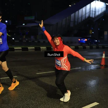 Runner Photo 7889259