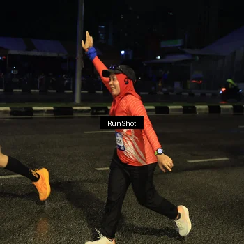 Runner Photo 7889270