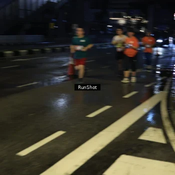 Runner Photo 7889287