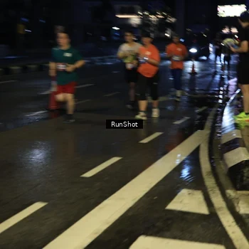 Runner Photo 7889290