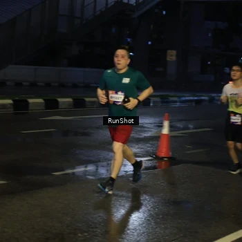 Runner Photo 7889295