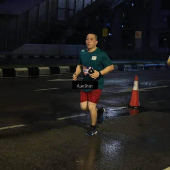 Runner Photo 7889304