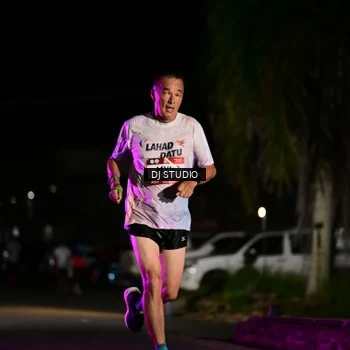 Runner Photo 7889308