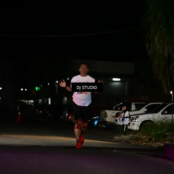 Runner Photo 7889323