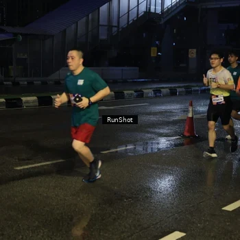 Runner Photo 7889328