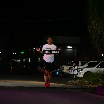 Runner Photo 7889333