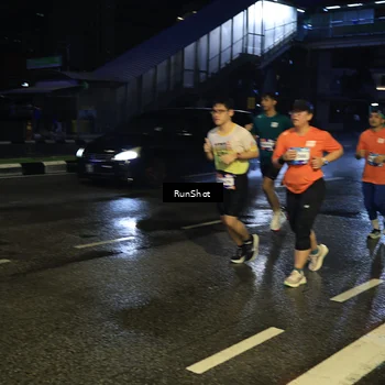 Runner Photo 7889336