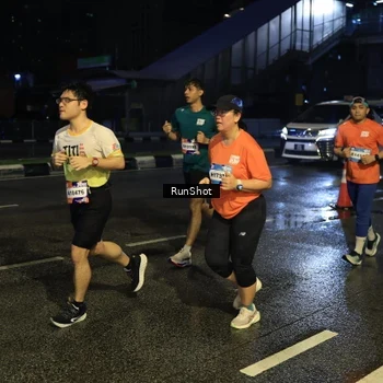 Runner Photo 7889362