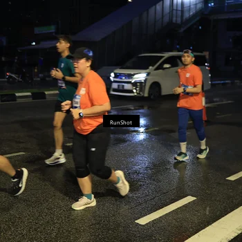 Runner Photo 7889366