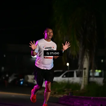 Runner Photo 7889369