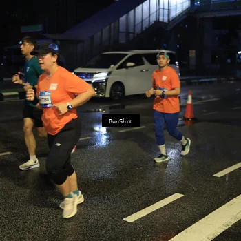 Runner Photo 7889383