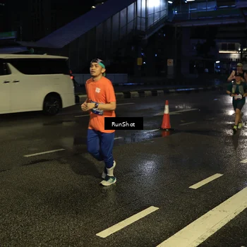 Runner Photo 7889388