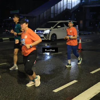 Runner Photo 7889407