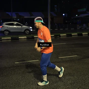 Runner Photo 7889418