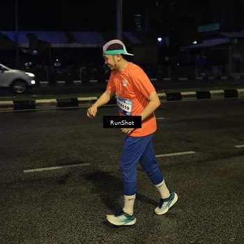 Runner Photo 7889420
