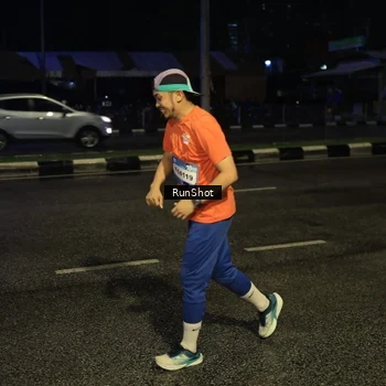 Runner Photo 7889427